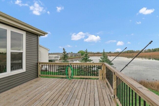 Building Photo - 2660 Harnish Dr