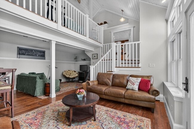 Building Photo - 27 Lower Dam Way