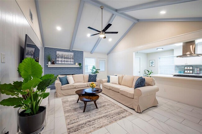 Building Photo - 10607 Wickersham Ln