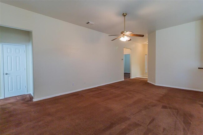 Building Photo - 17115 Sperry Landing Dr