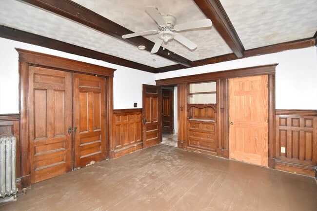 Building Photo - 1103 Worcester St
