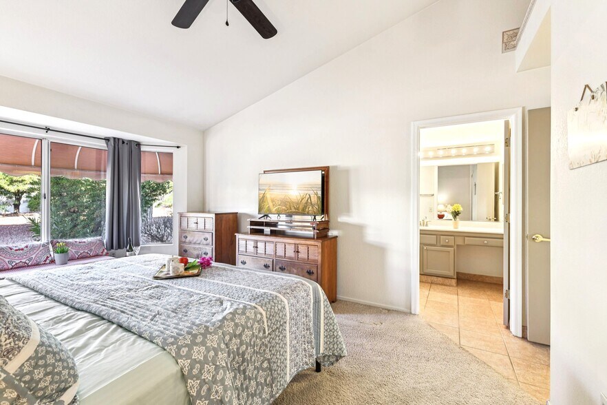 Building Photo - 3013 Sungold Dr