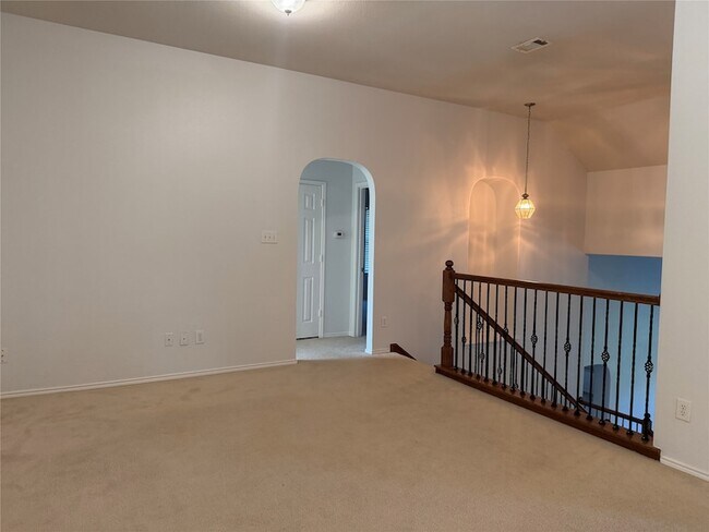 Building Photo - 8373 Brightside Ln