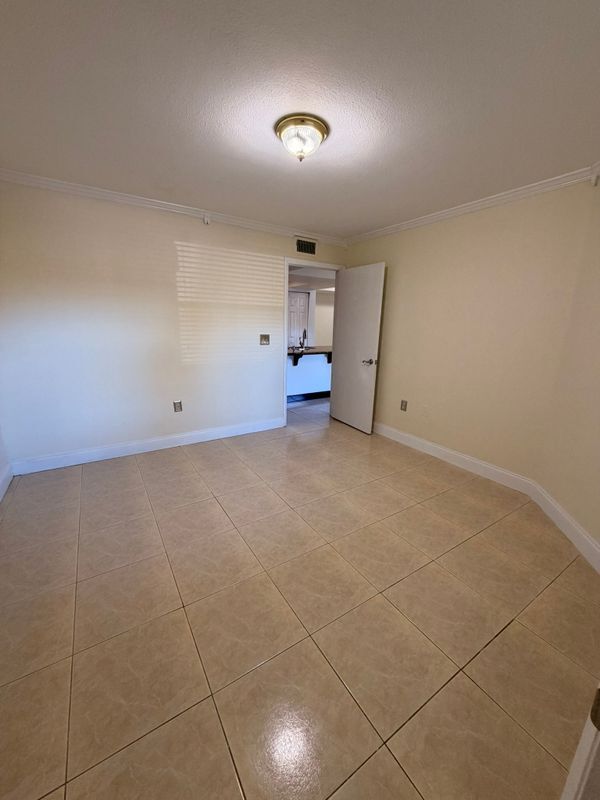 Building Photo - 3020 Parkway Blvd