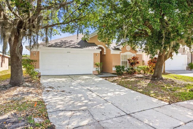 Building Photo - 3145 Stonehurst Cir