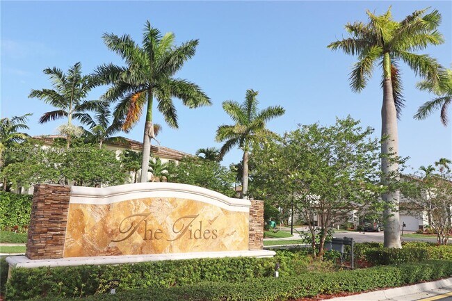 Building Photo - 9120 SW 227 Ter