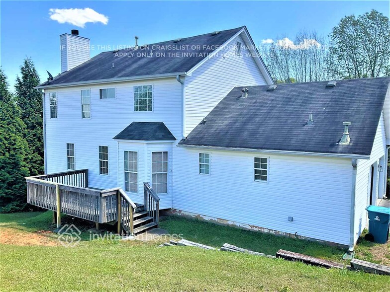 Building Photo - 635 Madison Chase Dr