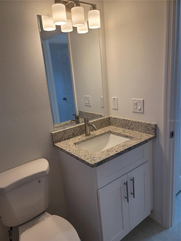 Building Photo - 22 Pin Oak Dr
