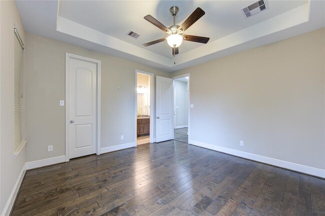 Building Photo - 2827 Winthrop Mdw Wy