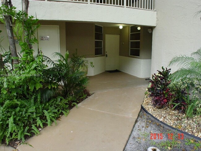 Building Photo - 8292 NW 24th St