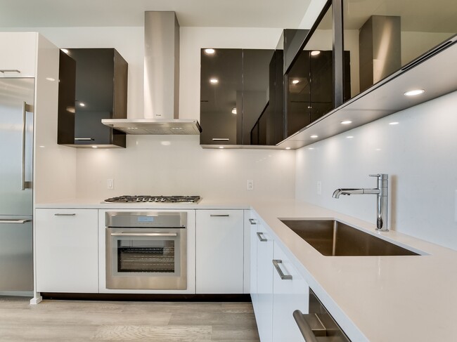 Building Photo - 123 Lexington Ave