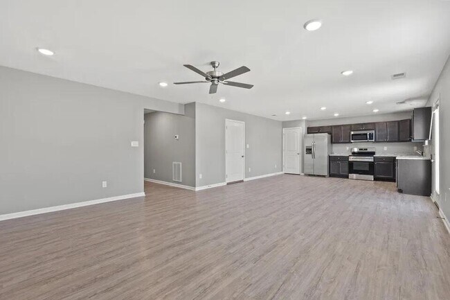 Building Photo - 227 Jared Parker Wy