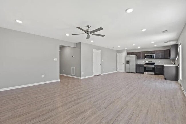 Building Photo - 6089 Arbor Wds Wy