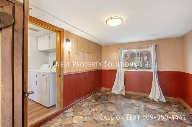 Building Photo - 16388 Rd I NE