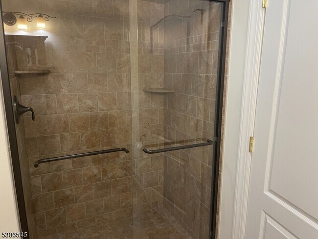 Building Photo - 38 Boehm Way