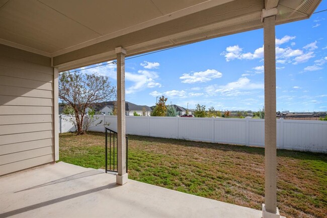 Building Photo - 18321 Bandelier Dr