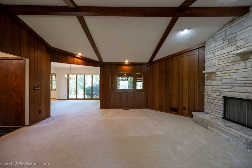 Building Photo - 1835 Hunter Ln