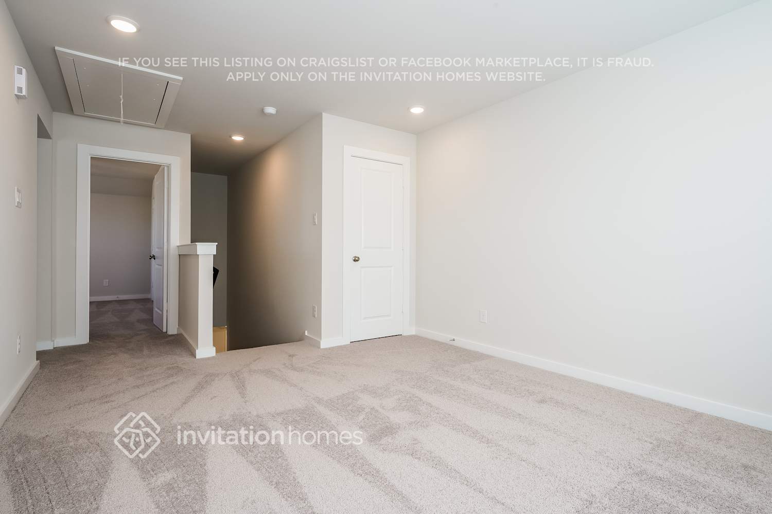 Building Photo - 423 Amberville Dr
