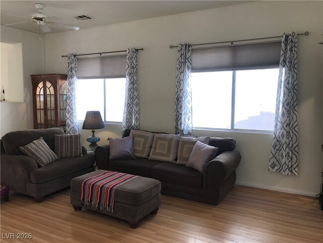 Building Photo - 3467 White Mountain St