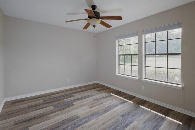 Building Photo - 3 Bed 2 Bath Home - Southlake Carroll ISD