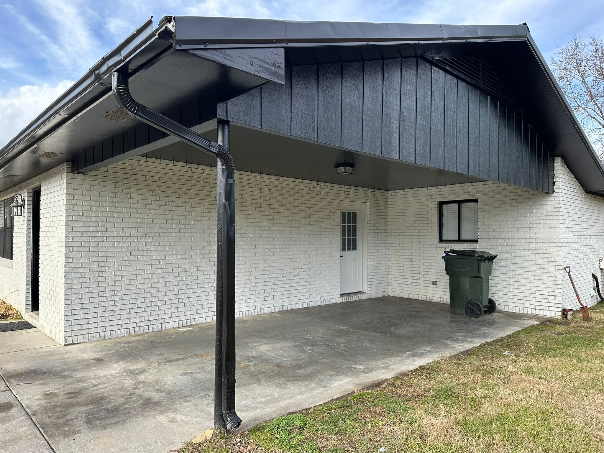 Building Photo - 1294 Old Newport Hwy