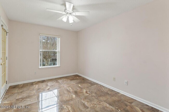 Building Photo - 11466 Courtney Waters Ln