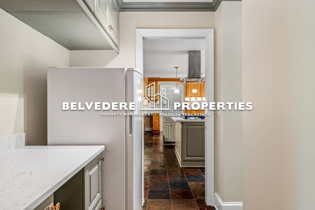 Building Photo - 4 bed in Hamilton Lakes