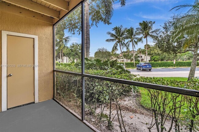 Building Photo - 1263 SW 46th Ave