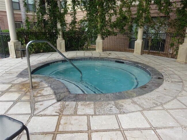 Building Photo - 2299 Lone Star Dr