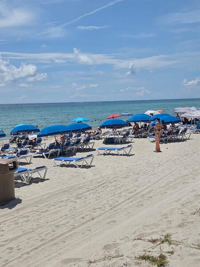 Building Photo - 19201 Collins Ave