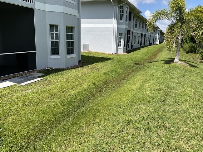 Building Photo - 8555 Bernwood Cove Loop