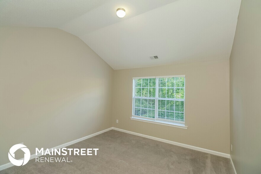 Building Photo - 6417 Polar Fox Ct