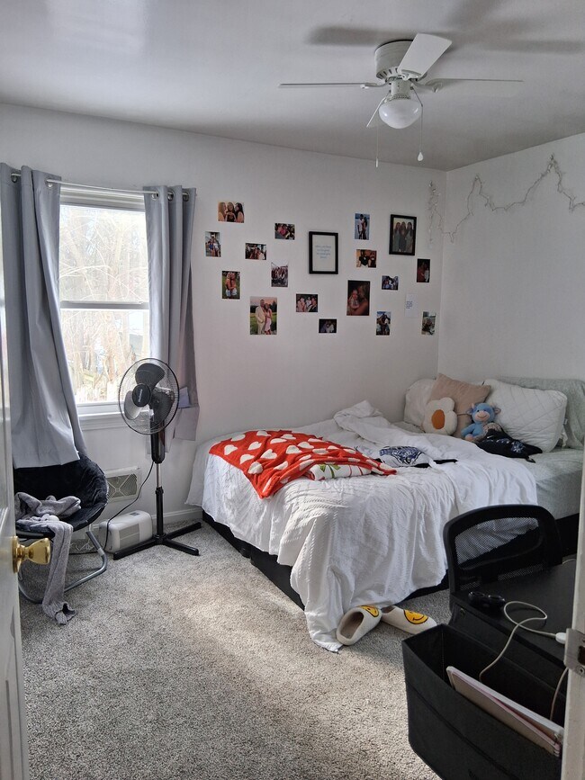 Building Photo - Joyanne Court