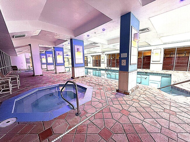 Building Photo - Beachside studio condo Coming Soon!