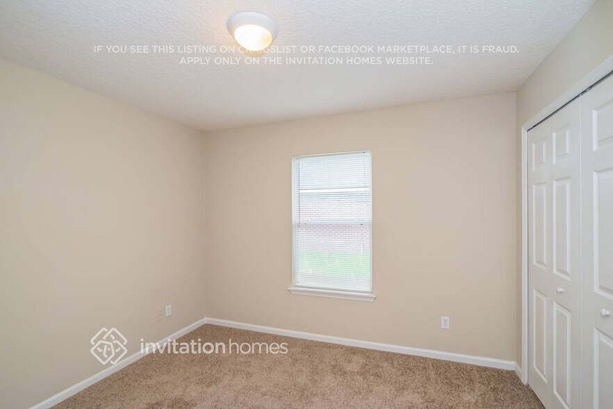 Building Photo - 5407 Vivera Ln