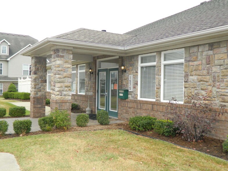 Mallard Pond Apartments & Condos 15301566 Blackbird Ln Howell MI