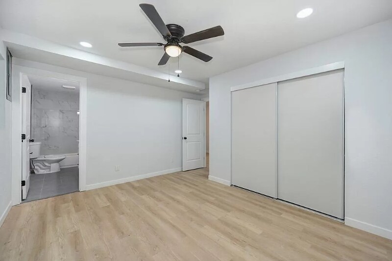 Building Photo - 1419 30th St