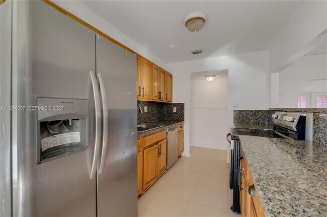 Building Photo - 5505 Bluejack Oak Cir