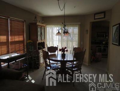 Building Photo - 1056 Morning Glory Dr
