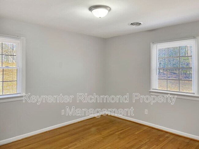 Building Photo - 7820 Conifer Rd