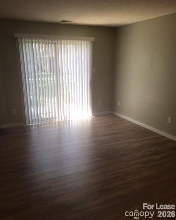 Building Photo - 2937 Heathstead Place