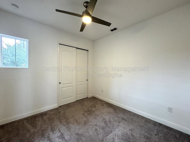 Building Photo - 2388 Datura Lp
