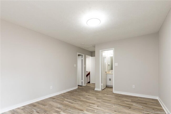 Building Photo - 816 Rumford Pl