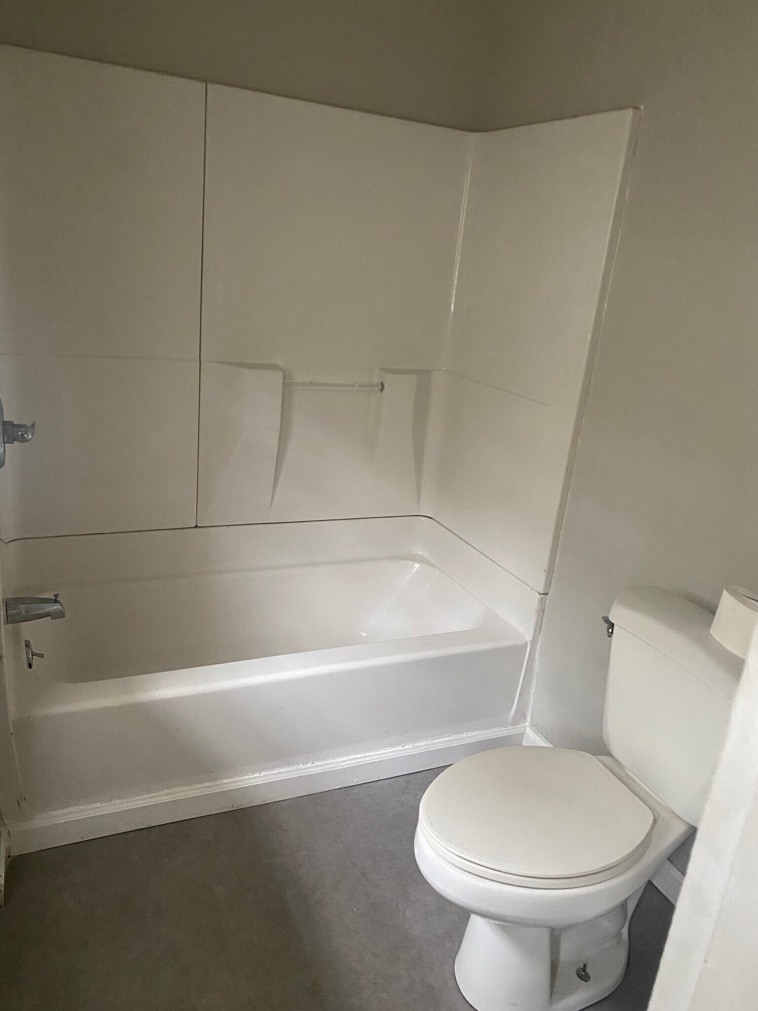 Building Photo - 1947 Atlantic Ave