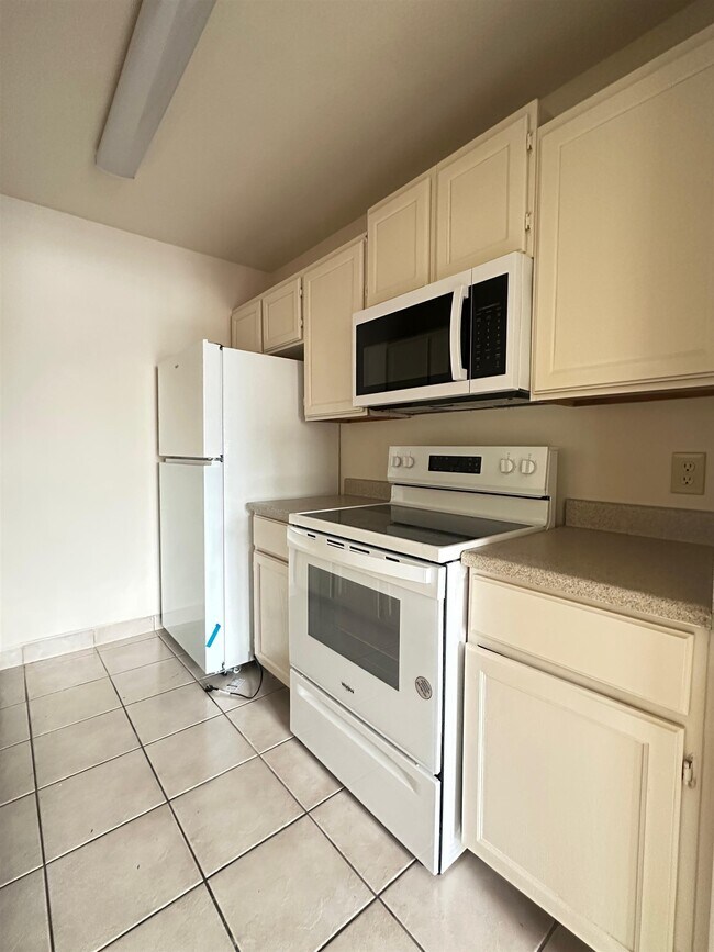 Building Photo - 1752 Tiara Trail