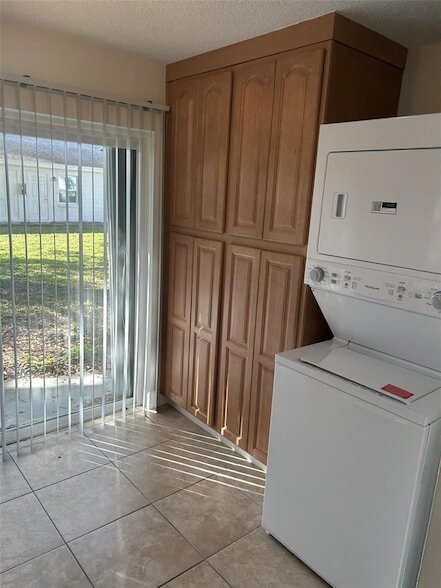 Building Photo - 8334 Dr M.L.K. Jr St N