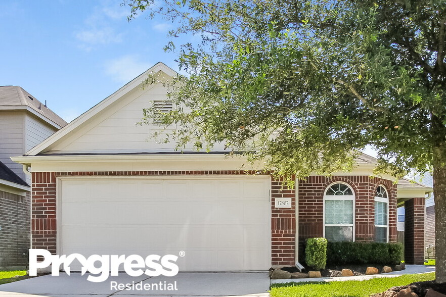 Primary Photo - 17807 Egret Lake Way