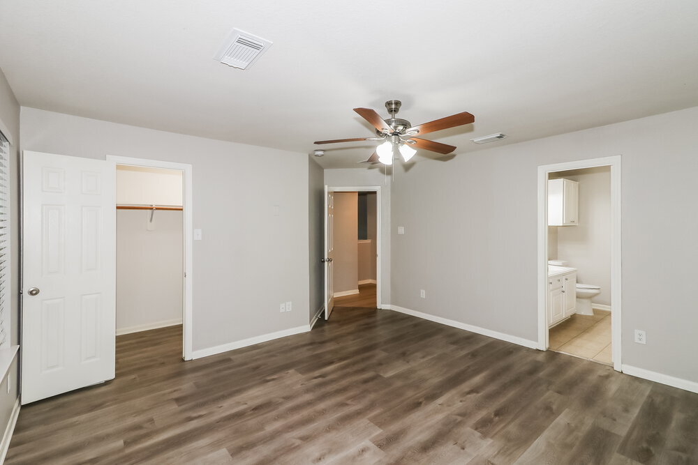 Building Photo - 8410 Tararin Ln