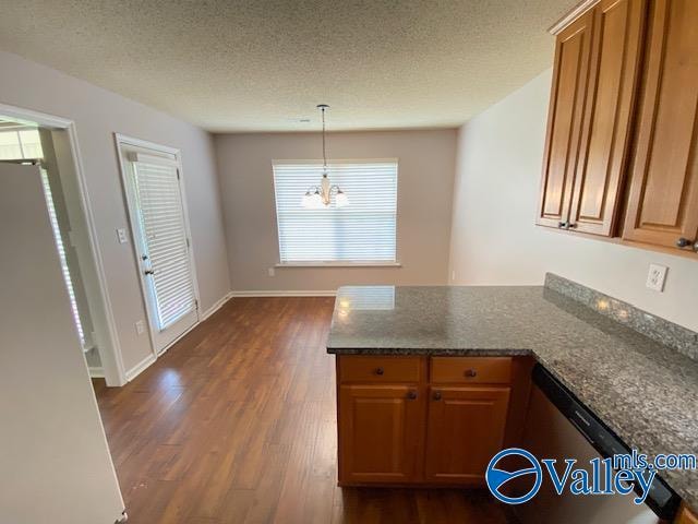 Building Photo - 135 Potters Wheel NW