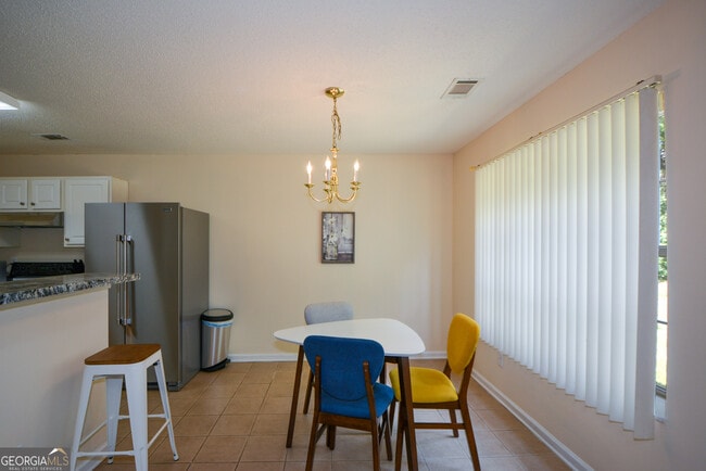 Building Photo - 4511 Ravenwood Pl
